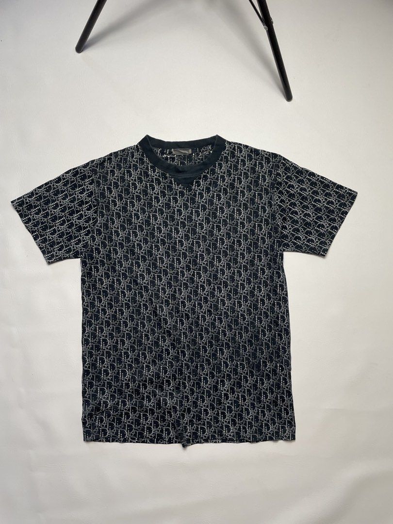 Dior monogram crewneck tee(authentic) (Category: Luxury Apparel) located in Urdaneta. Submitted by northdrops_asian (Listing ID 1466005710, Image 1). Description: Dior.