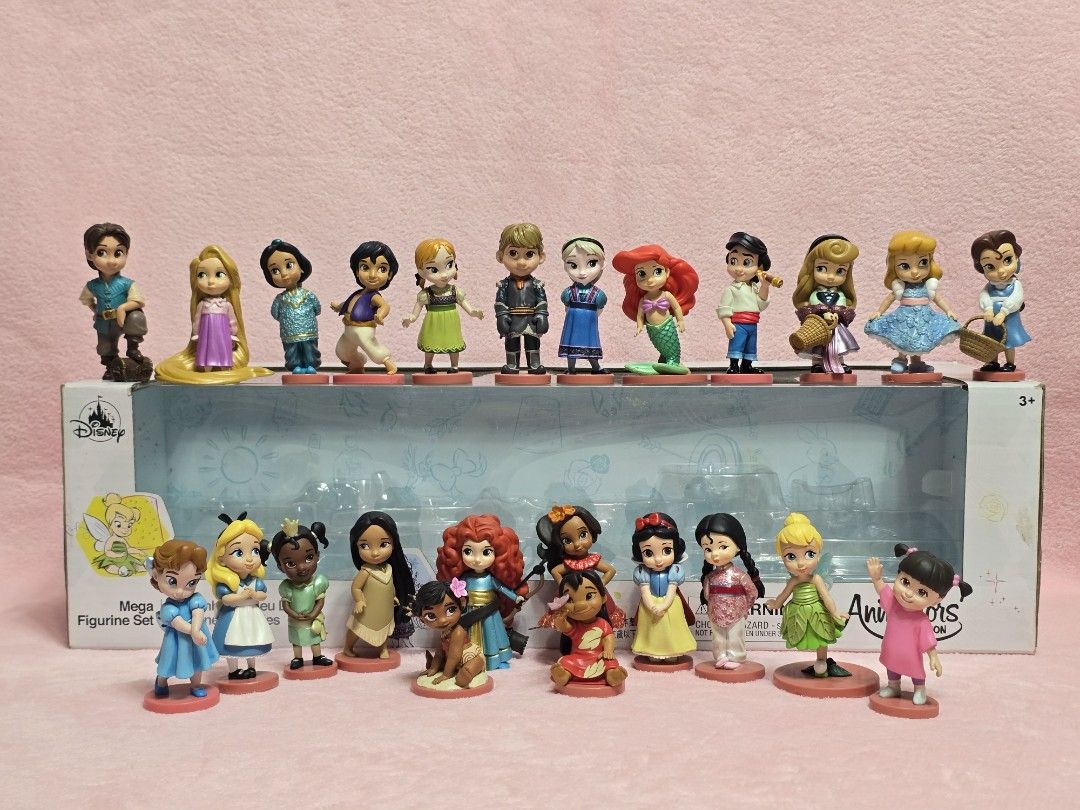 DISNEY ANIMATOR FIGURES COMPLETE SET (Category: Kids Toys) located in Quezon. Submitted by blushreloved (Listing ID 1465982717, Image 1). Description: From my personal collections ✨️ Selling As Is.
