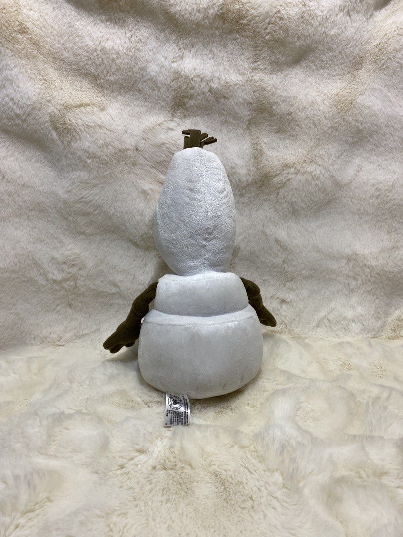 Disney’ Frozen “Olaf” plush (Category: Plushies & Soft Toys) located in Kalibo. Submitted by ollie_stuffshop (Listing ID 1465958705, Image 3). Description: Before you send your inquiries: ❗️Last Price is already posted ❗️Manage your expectations, WYSIWYG ❗️Need washing ❗️Dropoff is every Wednesday & Sunday.