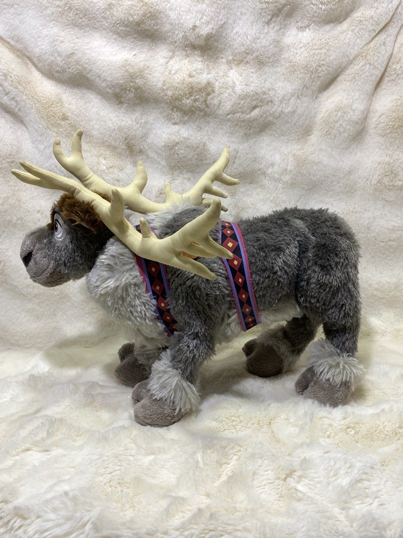 Disney’ Frozen “Sven” (1/2) (Category: Plushies & Soft Toys) located in Kalibo. Submitted by ollie_stuffshop (Listing ID 1465958228, Image 2). Description: Height: 32cm, Width: 21cm, Length: 40cm Before you send your inquiries: ❗️Last Price is already posted ❗️Manage your expectations, WYSIWYG ❗️May need washing ❗️Dropoff is every Wednesday & Sunday .