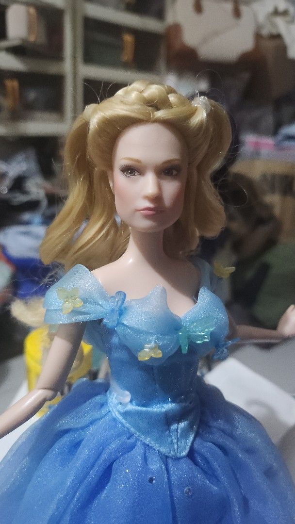 Disney Live Action Cinderella Doll (Category: Kids Toys) located in Manila. Submitted by shivvers.cos107 (Listing ID 1466134335, Image 2). Description: Disney Live Action Cinderella doll for 2k 💙. Originally bought for a higher price. RFS: Impulse buy 💙 details: — Like new. — No cracked neck. — Tight joints. — with shoes. — Uncut hair. MOP: GCASH MOD: LALAMOVE/J&T LOC: SAMPALOC, MANILA.