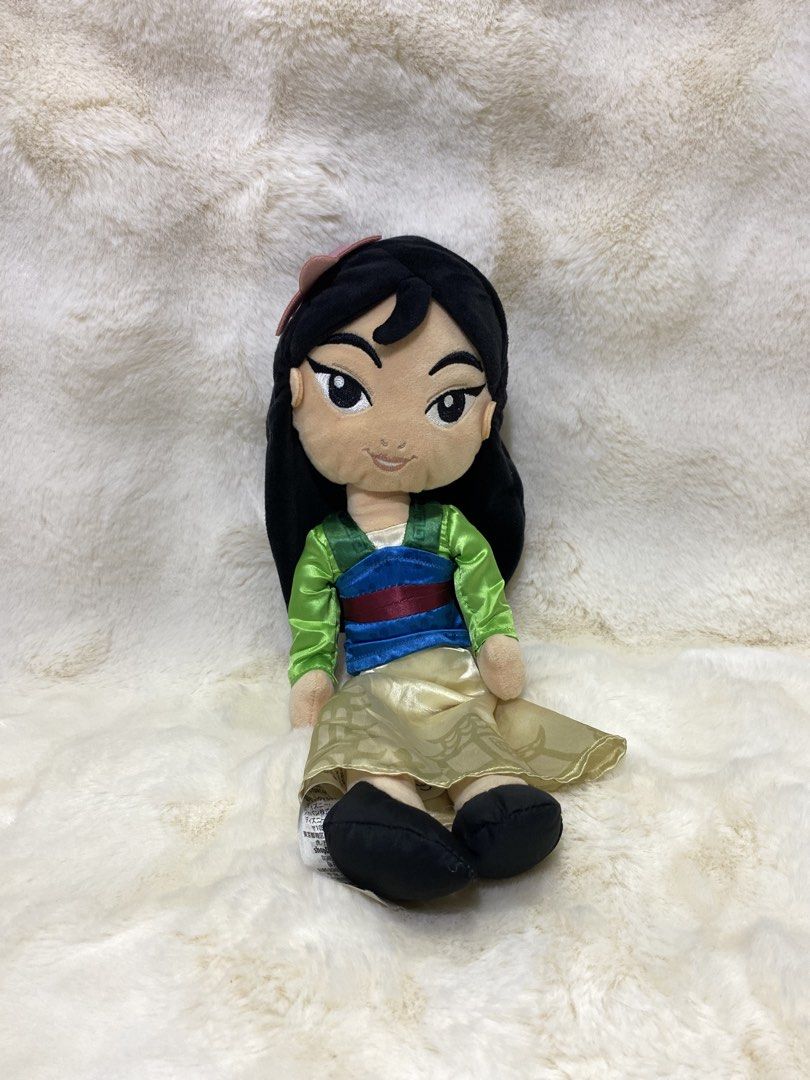 Disney’ Mulan plush (Category: Plushies & Soft Toys) located in Kalibo. Submitted by ollie_stuffshop (Listing ID 1465957531, Image 1). Description: 38cm x 14cm Before you send your inquiries: ❗️Last Price is already posted ❗️Manage your expectations, WYSIWYG ❗️May need washing ❗️Dropoff is every Wednesday & Sunday.