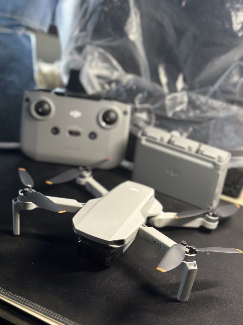 DJI Mini SE 2 (Category: Drones) located in Manila. Submitted by mhicot (Listing ID 1465956369, Image 1). Description: Dji 2 SE for Sale Bought from DJI Greenbelt 5 Makati Complete accessories with bag & box No issue & slightly used.