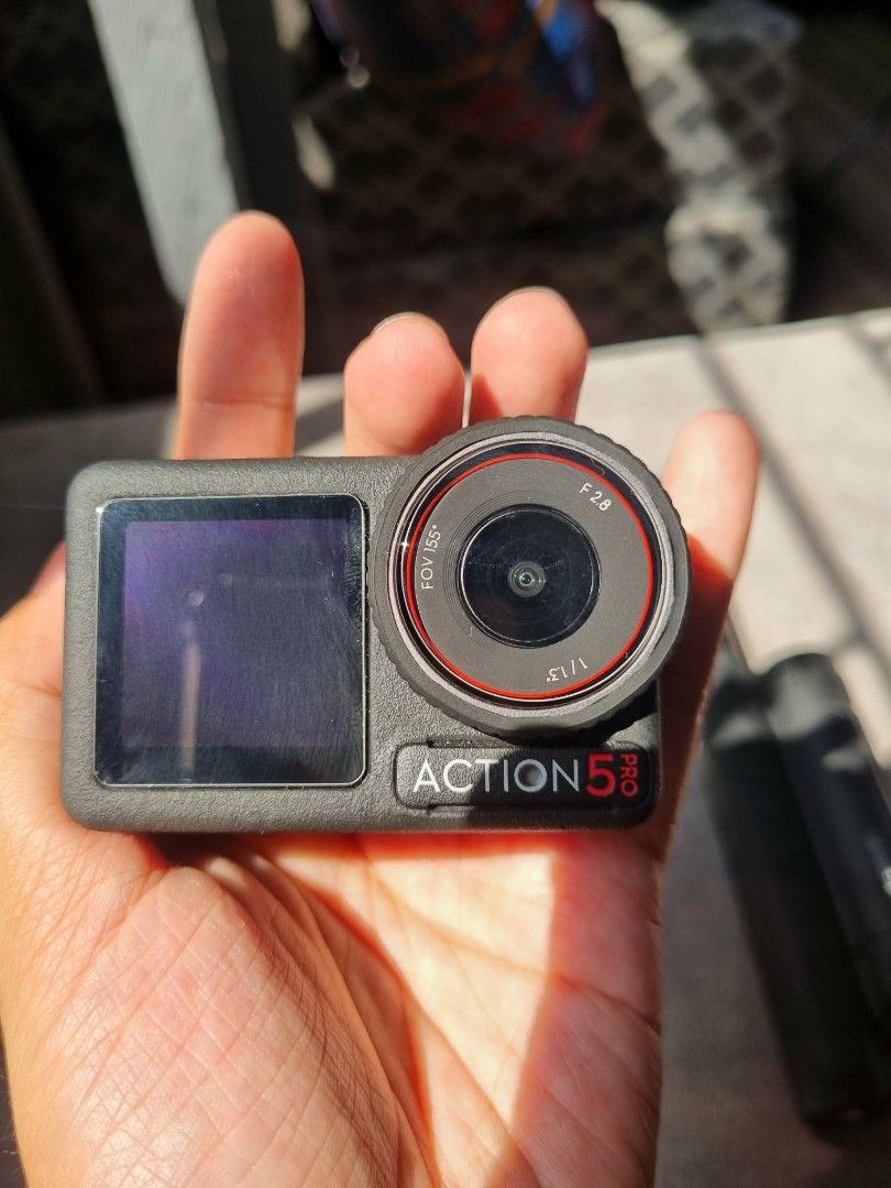 DJI Osmo Action 5 Pro Bundle with Accessories and Case (Category: Cameras) located in Quezon City. Submitted by oilnamgamumsh (Listing ID 1466082966, Image 3). Description: - DJI Osmo Action 5 Pro ADVENTURE COMBO vlogging and action bundle - Charging case with three 1950mAh batteries for extended shooting - Includes extension rod and UURIG TP-05 mini tripod - Comes with protective frame case, lanyard, mounts, and thumbscrews - Includes a large st