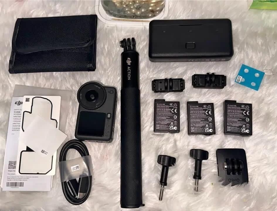 DJI OSMO ACTION 6 ADVENTURE COMBO (Category: Cameras) located in Manila. Submitted by vaststorm.d09f30 (Listing ID 1466017487, Image 1). Description: FOR SALE ❕❕ DJI OSMO ACTION 6 ADVENTURE COMBO INCLUSION ACTION 6 CAMERA 3x BATTERY QUICK RELEASE ADAPTOR MOUNT ADHESIVE BASE LOCKING SCREW USB C TO USB C BATTERY CASE 1.5M EXTENSION ROD ANTI SLIP POD NO ANY ISSUE PRESTINE CONDITION.