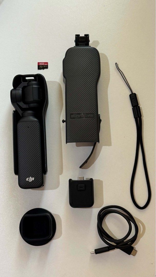 DJI osmo pocket 3 (Category: Cameras) located in Aguinaldo. Submitted by jahnydg (Listing ID 1466105662, Image 2). Description: DJI Osmo Pocket 3 — ₱18,000 Selling my DJI Osmo Pocket 3 in good as new / pristine condition. Bought last January and rarely used. The unit is well-maintained and works perfectly. Comes with: - Silicone mount stand - 128GB SanDisk Extreme Pro microSD — worth ₱2,450 - SunnyLife protective case Warranty: Until January 2027