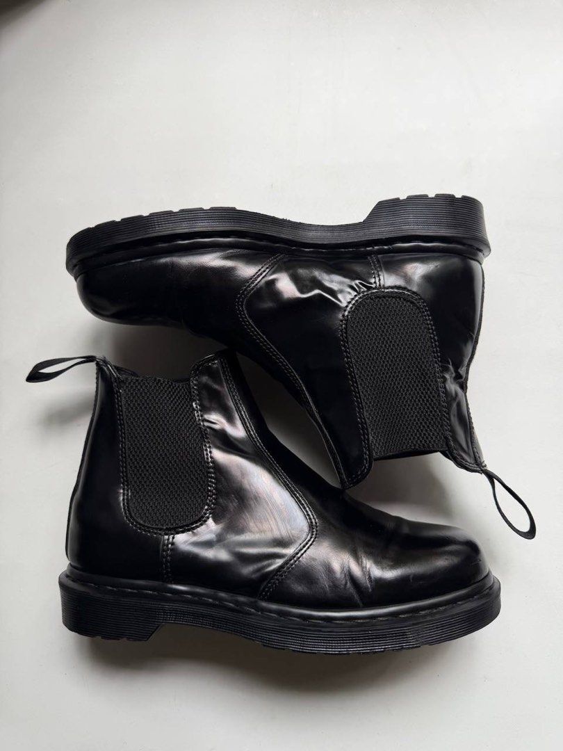 Dr. Martens 2976 (Category: Boots) located in Cagayan de Oro. Submitted by thrift_crate.ph (Listing ID 1466093933, Image 1). Description: ᴅʀ. ᴍᴀʀᴛᴇɴs 𝟸𝟿𝟽𝟼 ᴍᴏɴᴏ 𝟿ᴜs / 𝟸𝟽ᴄᴍ 𝐒𝐢𝐳𝐞: 9US / 27cm 𝐂𝐨𝐧𝐝𝐢𝐭𝐢𝐨𝐧 𝐫𝐚𝐭𝐞: 9.5/10 𝐂𝐨𝐥𝐨𝐫 𝐫𝐚𝐭𝐞: 10/10 Issue/s: Minimal heel drag .