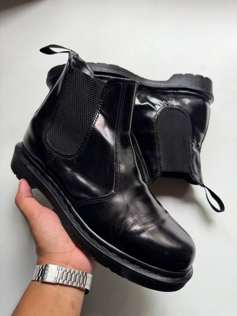 Dr. Martens 2976 (Category: Boots) located in Cagayan de Oro. Submitted by thrift_crate.ph (Listing ID 1466093933, Image 3). Description: ᴅʀ. ᴍᴀʀᴛᴇɴs 𝟸𝟿𝟽𝟼 ᴍᴏɴᴏ 𝟿ᴜs / 𝟸𝟽ᴄᴍ 𝐒𝐢𝐳𝐞: 9US / 27cm 𝐂𝐨𝐧𝐝𝐢𝐭𝐢𝐨𝐧 𝐫𝐚𝐭𝐞: 9.5/10 𝐂𝐨𝐥𝐨𝐫 𝐫𝐚𝐭𝐞: 10/10 Issue/s: Minimal heel drag .