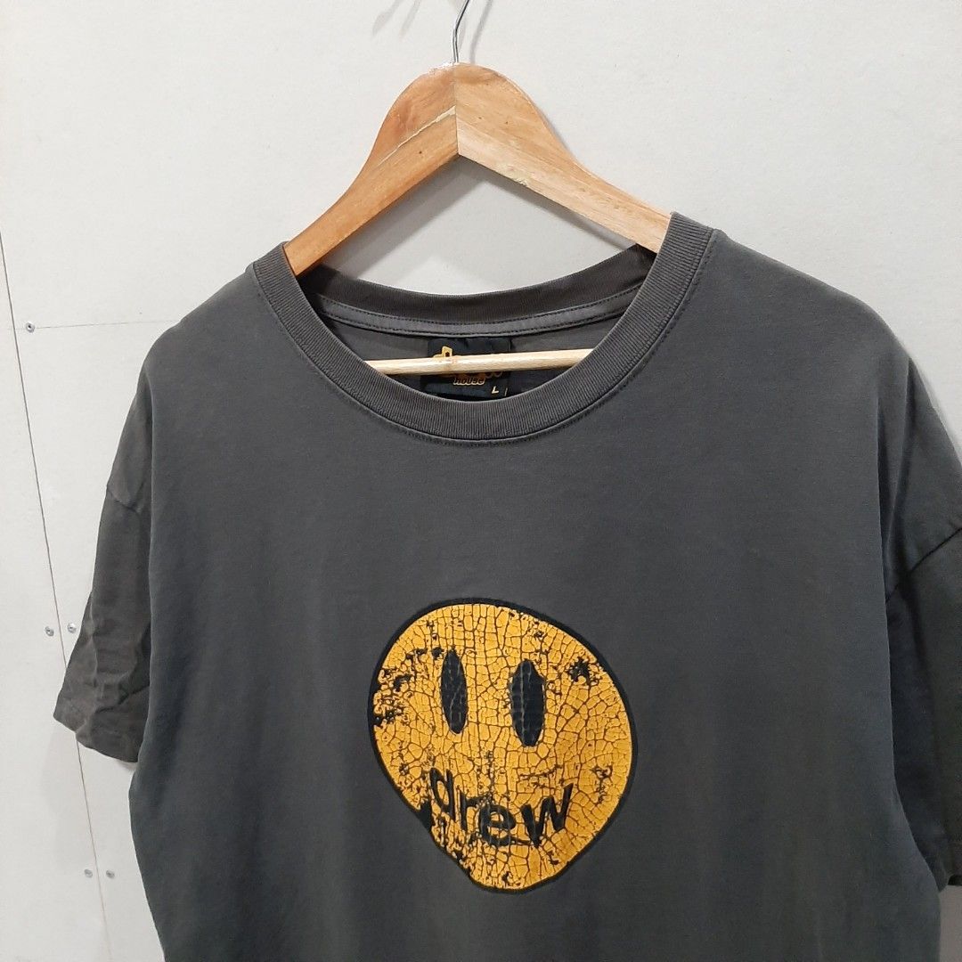 DREW CRACK DESIGN (Category: Tshirts & Polo Shirts ) located in San Carlos. Submitted by denzel999 (Listing ID 1466102221, Image 2). Description: Likenew large no flws.