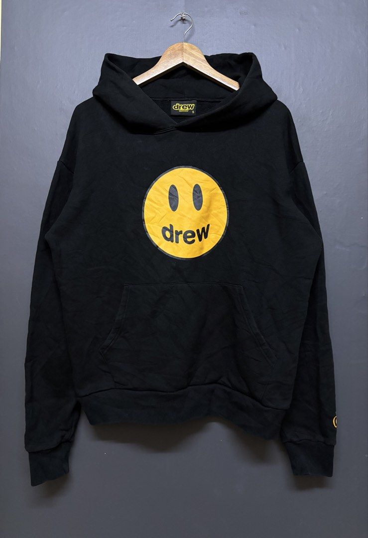 Drew Hoodie (Category: Coats, Jackets and Outerwear) located in Cavite. Submitted by staythrifted.23 (Listing ID 1466108998, Image 1). Description: Small on 🏷️ Large best fit Dimes : Length 26 Width 24 Condition : Like new Color rate : 9.9/10 Issue : ❌ Loc. Cavite We ship nationwide Payment first .
