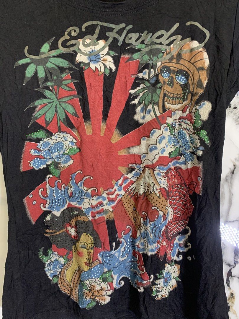 Ed Hardy (Category: Blouses) located in Manila. Submitted by kenetoy (Listing ID 1466102211, Image 2). Description: Ed Hardy - Excellent condition - Width: 14.5 - Length: 21 - Color rate: 10/10 - Color may vary due to lighting - No issue 🏷️ 750.