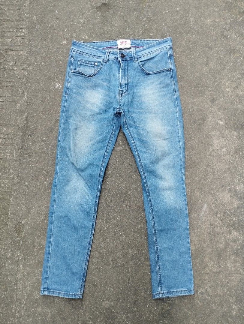 Ego Denim Jeans (Category: Jeans) located in Manila. Submitted by neil_sellingaccount (Listing ID 1466073410, Image 1). Description: 31 waist 37 length 10.5 tigh 6 leghole good condition no issue.