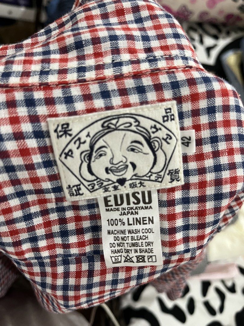 EVISU Oversized Polo Shirt (Category: Tshirts & Polo Shirts ) located in Quezon City. Submitted by stellajuri98664 (Listing ID 1465996536, Image 2). Description: - was bought overseas - as good as new - never worn before, was only washed when it was bought - no damage Price is negotiable :> RFS: never been used LOC: Quezon City, Metro Manila Shipping: Lalamove (Metro Manila Area ONLY), LBC, JNT MOP: QR Code Bank Transfer (Gcash, Maya, BPI, BDO Pa