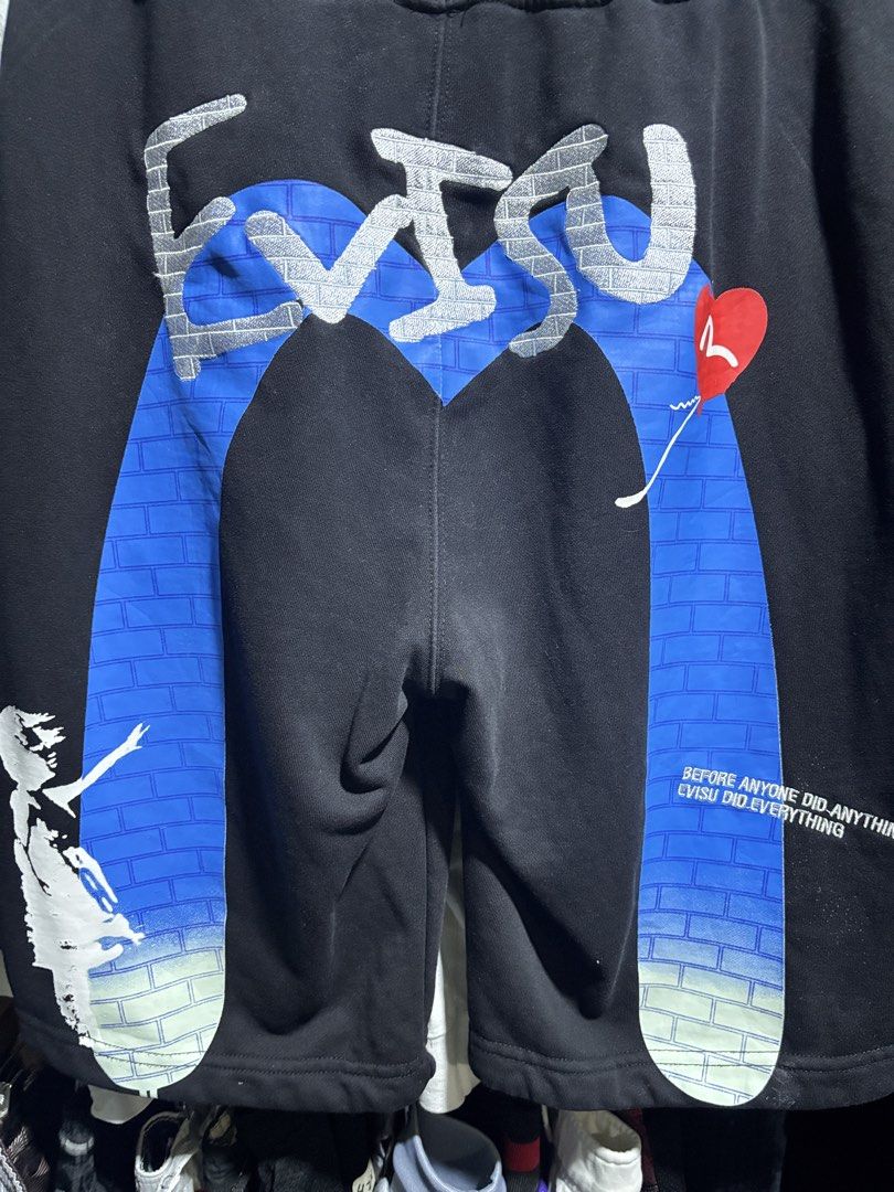 Evisu X Banksy Graffiti Daicock (Category: Shorts) located in Taguig. Submitted by nardselect (Listing ID 1466014017, Image 2). Description: Evisu x Banksy Graffiti Daicock Size: Medium Issue: None if there are issue barely noticeable .