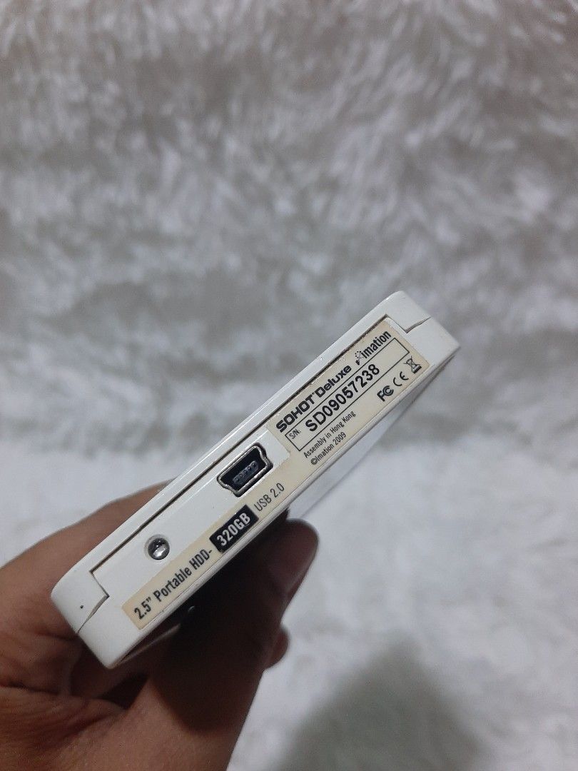 External Hard Drive (320GB) (Category: Hard Disks & Thumbdrives) located in Manila. Submitted by villamante56249 (Listing ID 1465972052, Image 2). Description: .