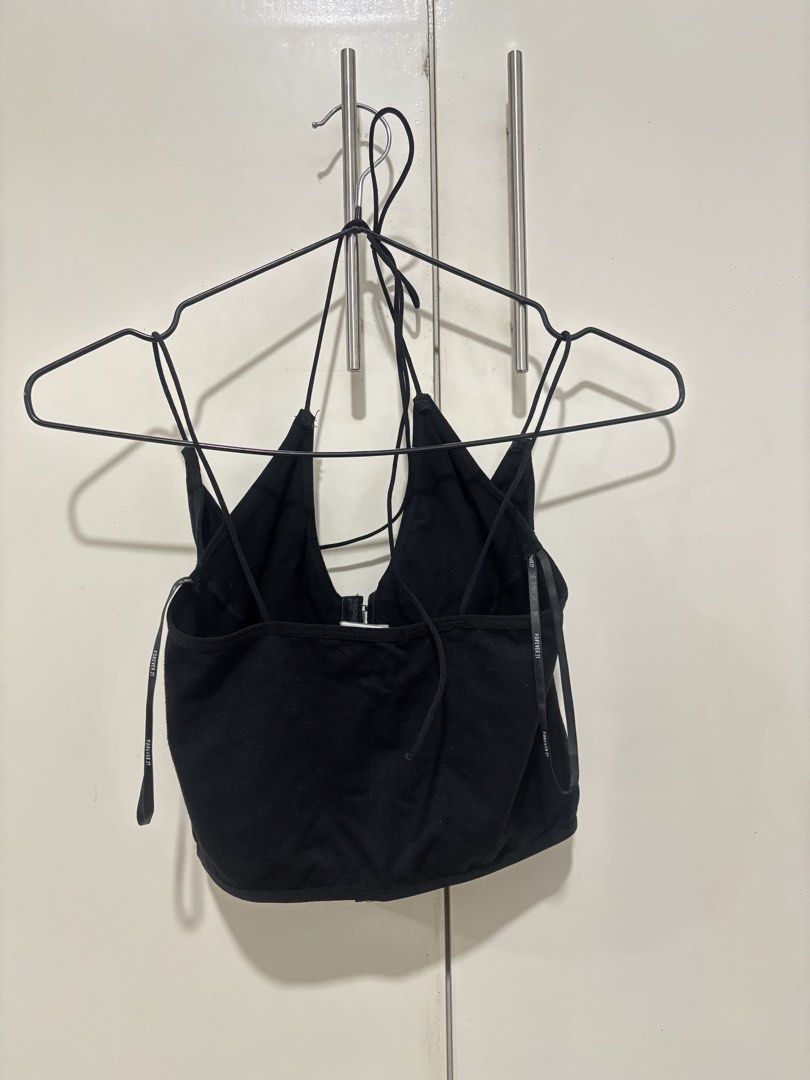 F21 Sleeveless Corset Top (Category: Sleeveless) located in Manila. Submitted by archivemae (Listing ID 1466089186, Image 3). Description: - Forever 21 sleeveless corset top - Used 1-2 times only - Size XS fits up to S - Fitted and body hugging - RFS: Decluttering - Delivery care of buyer Send a DM for questions, when worn photos, and negotiation 💌.