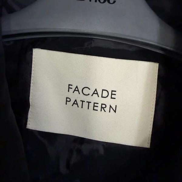 FACADE PATTERN Jacket S (Category: Coats, Jackets and Outerwear) located in Singapore. Submitted by bunjangpartners (Listing ID 1465177120, Image 3). Description: Good condition Delivery fee is 3,800 cj bulk shipment convenience store delivery not available --[Before You Buy]-- Sourced from Bunjang, Korea's leading recommerce platform through our purchasing agency service. All items are pre-owned; titles, descriptions and condition notes are the 