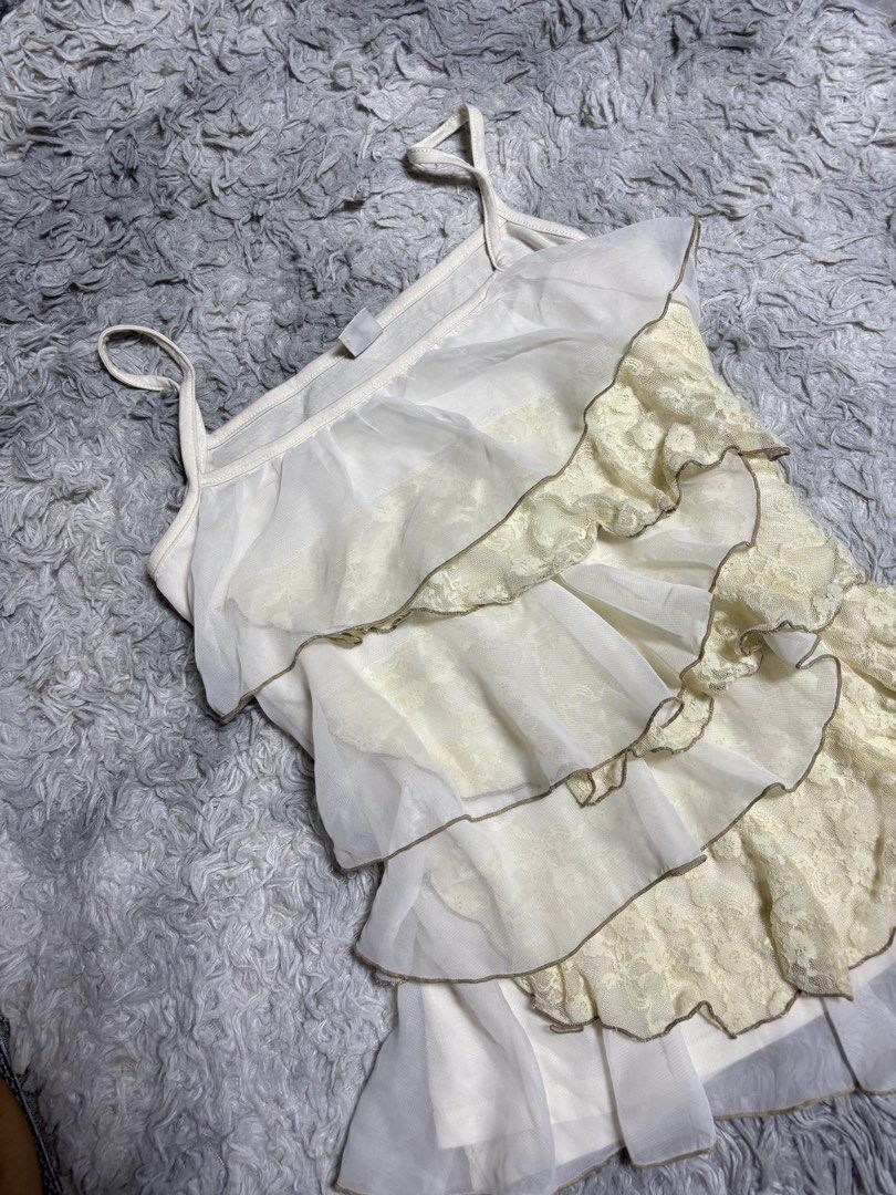 Fairygrunge Top Size - Small (Category: Sleeveless) located in Cagayan de Oro. Submitted by pixiedollia_18 (Listing ID 1466008490, Image 2). Description: Size: Small Condition: Like new Color rate: 9.8/10 - No any issues 📌Loc: Iligan City, Mindanao. (CAN SHIP NATIONWIDE)🇵🇭.