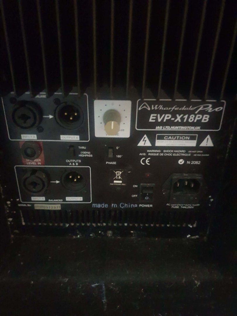 FENDER 112-ELC & EVP X SERIES wharfedale SPEAKERS/AUDIO (Category: Soundbars, Speakers & Amplifiers) located in Manila. Submitted by eizshakha17520 (Listing ID 1465996436, Image 1). Description: FENDER 112-ELC MADE IN U.K. 80/150W FE-114593 EVP X SERIES (ung bandang paa is medyo lubog) MOD: pick up or lalamove MOP: cod (pick up) or gcash LOC: Valenzuela city AS IS, AS IS May power pero d alam gamitin .