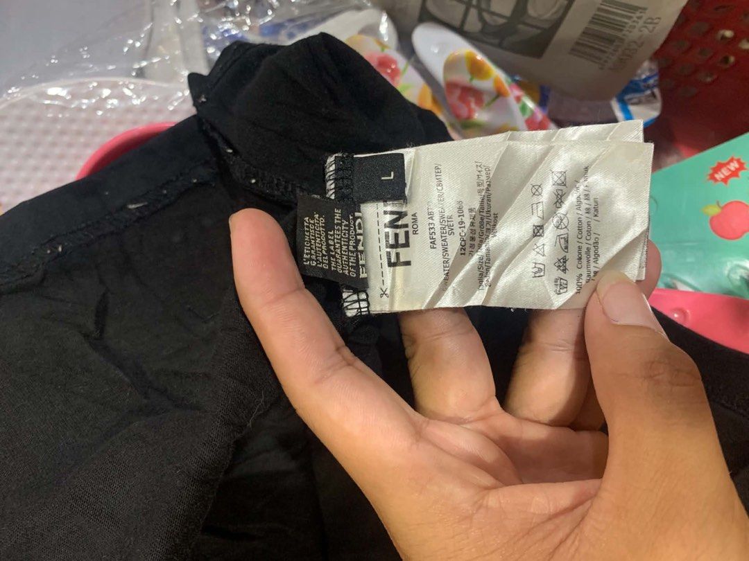 FENDI (Category: Luxury Apparel) located in Koronadal. Submitted by thrift.or.treat (Listing ID 1466047927, Image 3). Description: FENDI AS NEW CONDITION NO ISSUE DETAILS ARE ON THE PICTURE AUTHENTICITY IS NOT GUARANTEED.
