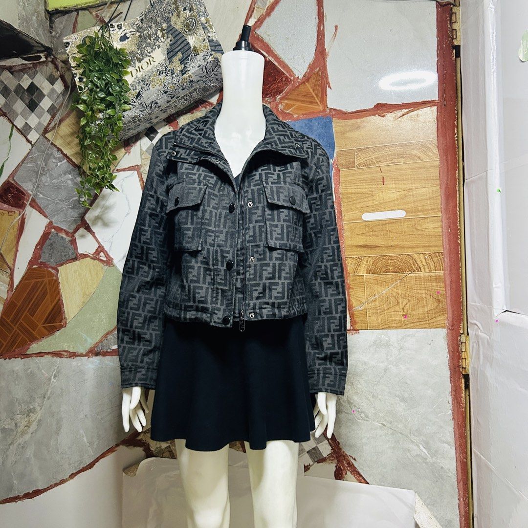 Fendi nylon jacket (Category: Luxury Apparel) located in Baguio. Submitted by kckc_luxury (Listing ID 1466083571, Image 1). Description: 🌸 TINY PINK SPOTS ARE LENS DAMAGE, NOT CLOTH STAINS ————————— ❗️KINDLY READ BEFORE MAKING AN OFFER❗️ LISTING DETAILS size:M width x length (inches):20x19.5 condition: EXCELLENT --- MOP: Gcash / BPI MOD: J&T / JRS LOCATION: Baguio City --- NOTE: • Manage your expectations • Photos did not go under any edit but c