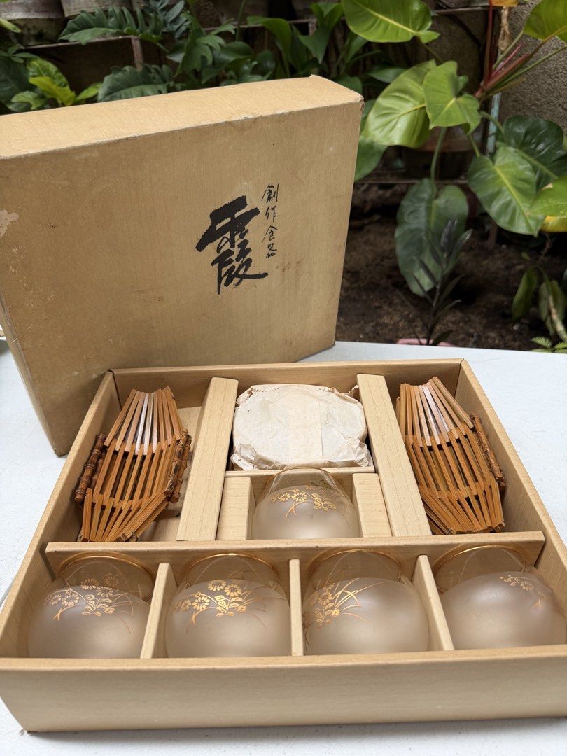 Five glass coasters and bamboo (Category: Coffee & Tea Tableware) located in Davao. Submitted by parteawares2 (Listing ID 1466018564, Image 2). Description: Five pieces glass , five pieces coasters and five pieces bamboo this is used for serving iced tea on a hot afternoon .