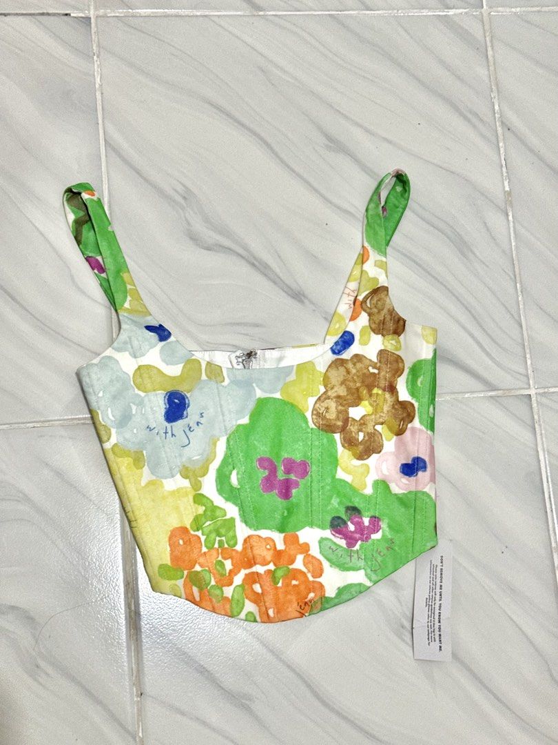 Floral Corset Top (Category: Sleeveless) located in Bulacan. Submitted by archivesbyjanine (Listing ID 1466044041, Image 1). Description: With tag.