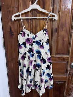 (Category: ) located in . Submitted by gbwardrobe (Listing ID 1466095458, Image 1). Description: .