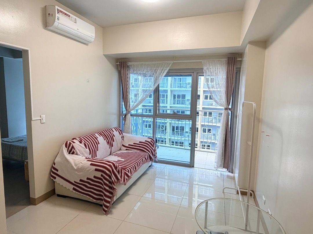 For Rent Bayshore 2 1BR only 25k (Category: Room Rentals) located in Caloocan City. Submitted by aysalpha01 (Listing ID 1466048782, Image 2). Description: FOR RENT BAYSHORE2 1BR -42sq Fully furnished Balcony seaview 25k/ month 2 month deposit + 2 month advance with PDC Accept sublease .