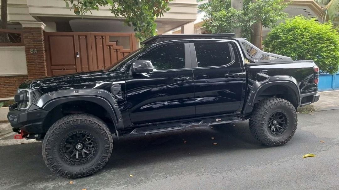 Ford Ranger (Category: Used Cars) located in Makati City. Submitted by noblerabbit.65b888 (Listing ID 1465996712, Image 2). Description: For Sale Customized Car! Black Ford Ranger 4x4 2025. Negotiable. For more inquiries message me here or thru my mobile 09063979213.!.