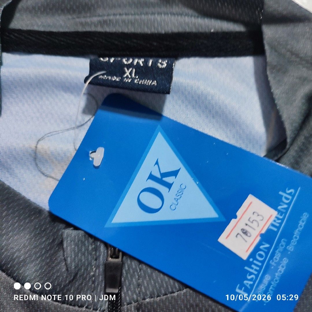 Fox Bicycle jersey (Category: Activewear) located in Antipolo. Submitted by klashnikov (Listing ID 1465964266, Image 2). Description: Selling bnew Bicycle Jersey, I have 2 different designs and colors Size:XL Dimes:w20xl25 Condition:Bnew ColorRate:10/10 Honest issue:none Payment option:Bank transfer,gcash,cash ₱250 only Pwede videocall for legitimacy Pwede pickup sa aking munting garahe waze (JDM thrift shop) Pwedeng meetup around upper Antipolo,