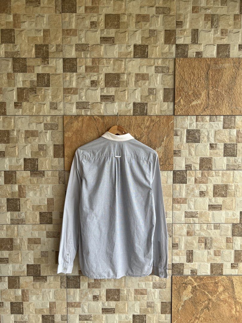 FREDPERRY - PINESTRIPE PATTERN LONGSLEEVES BUTTON DOWN (Category: Formal Shirts) located in Bacolod City. Submitted by timelessbyjosh (Listing ID 1466024636, Image 3). Description: BEST FOR CASUAL & FORMAL OUTFITS SIZE : MEDIUM ACTUAL COLOR : COLOR RATE : 10 OUT OF 10 CONDITION : NEAR NEW MATERIAL : 100 % COTTON MADE IN : CHINA FLAWS : NONE DIMENSIONS LENGTH - 29 WIDTH ( ARMPIT TO ARMPIT ) - 21 SHOULDER TO SHOULDER - 19 SLEEVE LENGTH ( ARMPIT TO 
