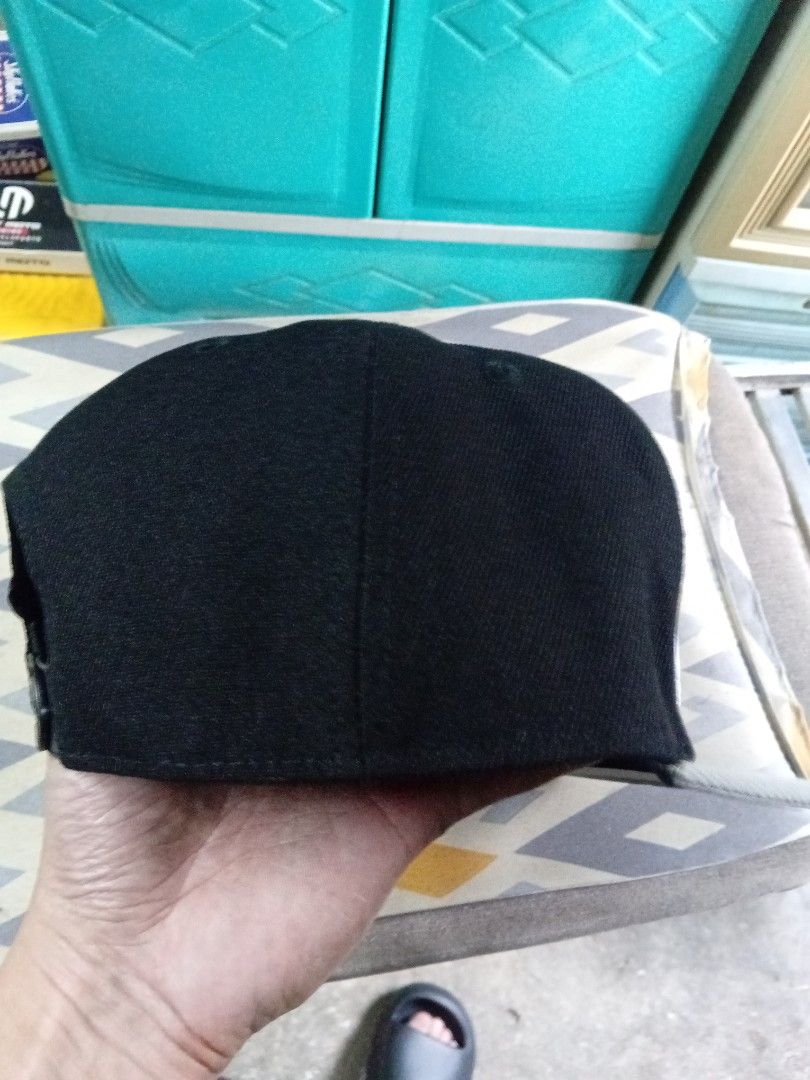 Fubu Snapback Cap (Category: Caps & Hats) located in Binangonan. Submitted by ohdievald38664 (Listing ID 1466032910, Image 3). Description: - Authentic - Purchased on August 20, 2026 on Fubu Flagship Store - Used like new. Isang beses lang nagamit. - Size: OSFM - Embroidered logo & design - Color: Black, Brim: Gray - 100% Cotton - No issue - RFS: Needs fund. - Location: Binangonan, Rizal Message if interested..