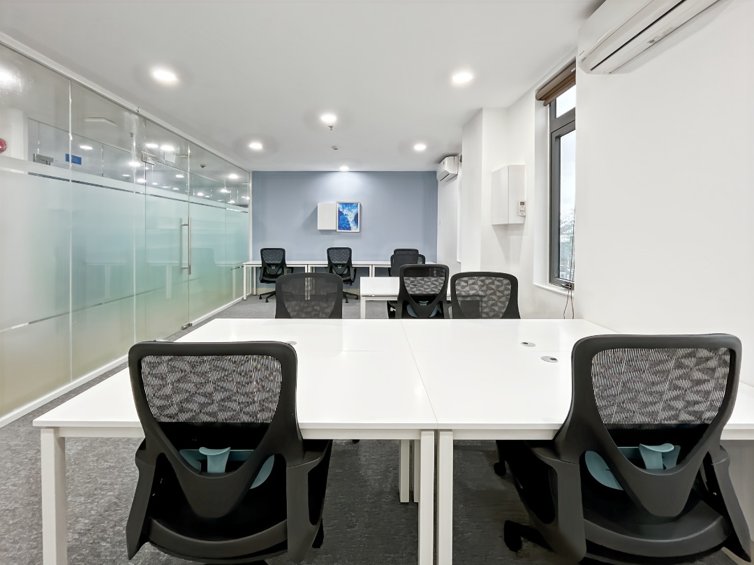 (Category: ) located in . Submitted by regus_official (Listing ID 1466119033, Image 1). Description: .