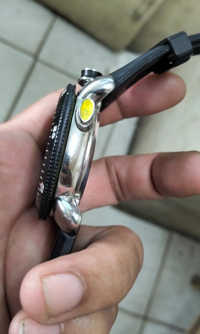 Gaga Milano watch (Category: Men's Watches) located in San Jose. Submitted by lenlorie3649 (Listing ID 1465974104, Image 2). Description: Gaga Milano watch quartz.