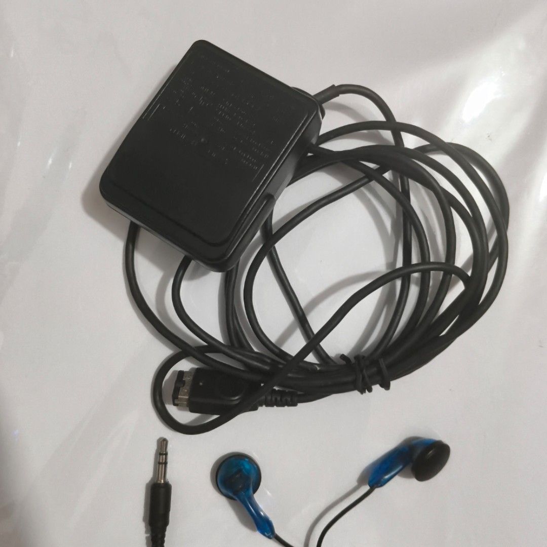 GAMEBOY ADVANCE SP AC ADAPTER & EARPHONE (Category: Chargers & Cables) located in Pateros City. Submitted by randomsheesh (Listing ID 1466005460, Image 3). Description: GAMEBOY advance SP AC ADAPTER + electro plankton official headphone (compatible Nintendo DS) working GAMEBOY AC ADAPTER Input 100v output 5.2v charger not tested Wala Ako Gameboy mukang bago..