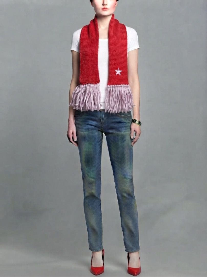 GAP RED PINK SCARF (Category: Scarves) located in Marikina City. Submitted by minimalistmanila (Listing ID 1466041474, Image 1). Description: New with tags GAP imported red pink scarf. Lengthwise, not square. Quirky style. Purchased in USA years ago but never worn. 😀 See my other listings! #GAP #scarf .
