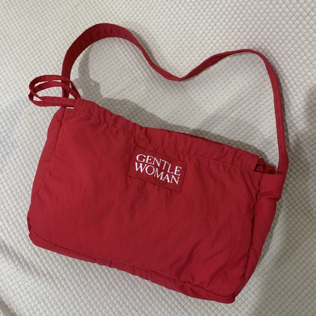 Gentlewoman dumpling (Category: Shoulder Bags) located in Surigao. Submitted by luxxbytm.ph (Listing ID 1466073321, Image 2). Description: .