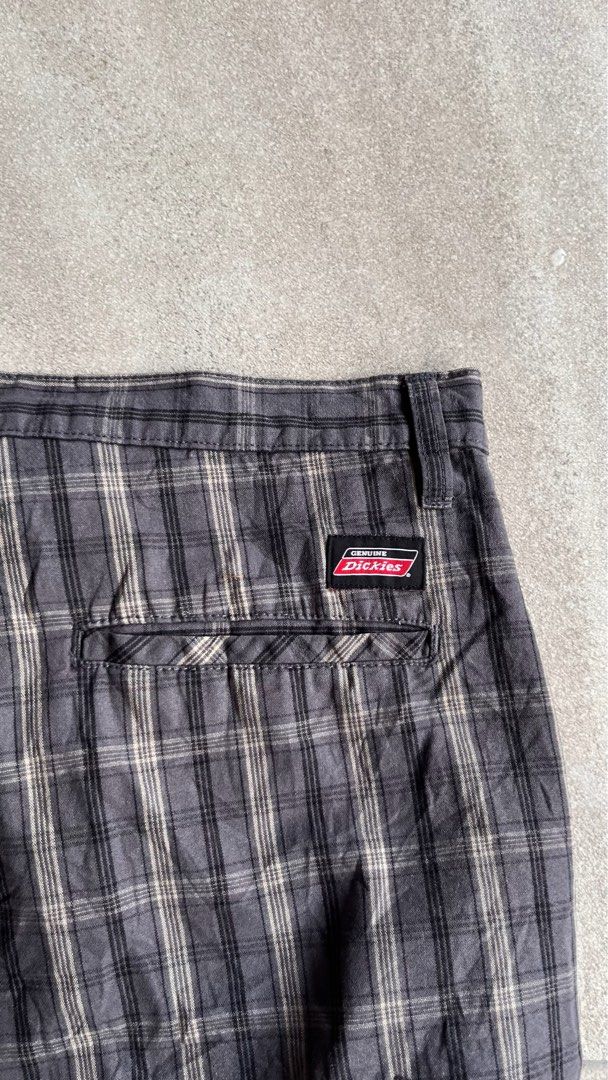 Genuine Dickies Plaid Checkered Shorts (Category: Shorts) located in Cabuyao City. Submitted by kisyana (Listing ID 1466053803, Image 3). Description: .