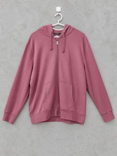(Category: ) located in . Submitted by canadafashiondepot (Listing ID 1466068816, Image 1). Description: .
