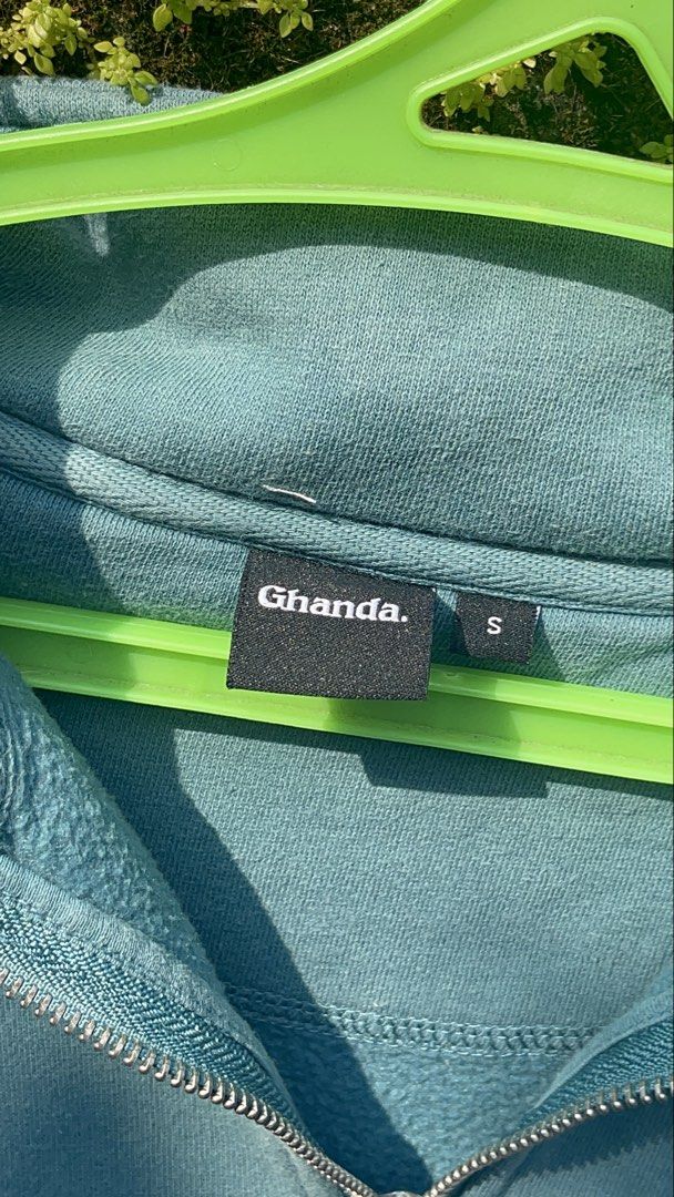 ghanda surf quarter zip (Category: Coats, Jackets and Outerwear) located in Balanga. Submitted by death_vintage (Listing ID 1466016161, Image 3). Description: .