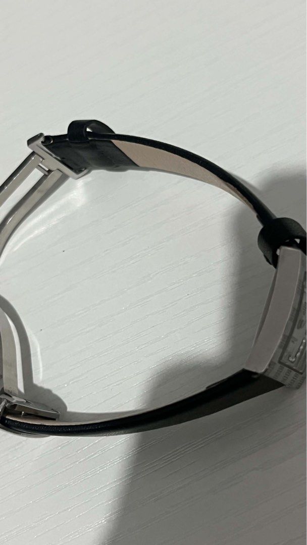 Givenchy Paris Square (Category: Women's Watches) located in Macabebe. Submitted by _tiffanylopez (Listing ID 1465972400, Image 2). Description: diamond inside original buckle 23.3mm.