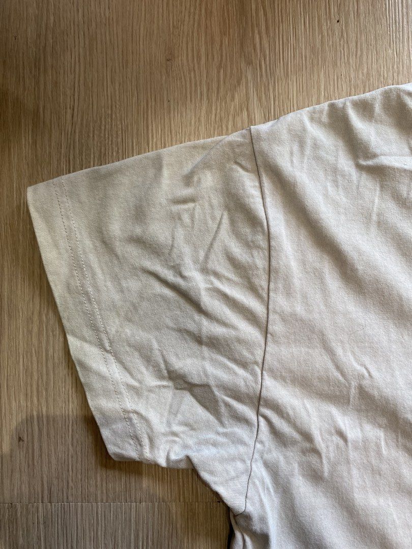 Goodwear (Category: Tshirts & Polo Shirts ) located in Zamboanga. Submitted by ak.hunt (Listing ID 1466052677, Image 3). Description: Size medium Dimes: Width pit to pit 24 Length 29 Condition good issue yellow stain Pm📩 .