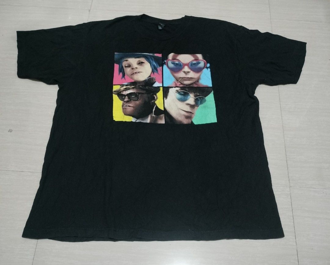 GORILLAZ BAND SHIRT (Category: Tshirts & Polo Shirts ) located in Sariaya. Submitted by social_animalz (Listing ID 1466128746, Image 1). Description: 23 x 29 with cracks and 2 tiny holes shipping fee is not included.