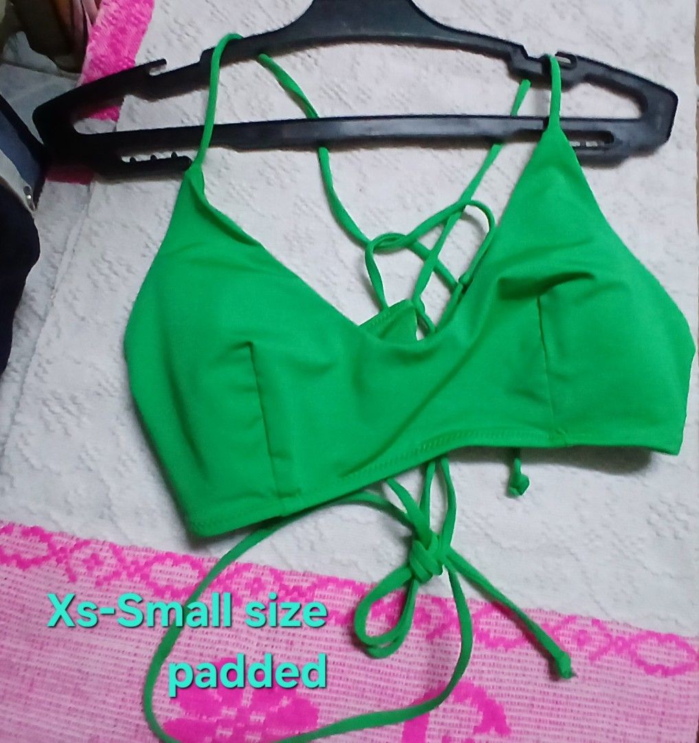 Green & dinogreen (Category: Bikinis & Swimsuits) located in Quezon City. Submitted by charchartindahan (Listing ID 1466081398, Image 1). Description: 🔴thrift, kindly check the photo & need wash before use 🔴Gcash payment, by pick up & Jrs Express 🔴loc.near U.P Diliman Q.V C.