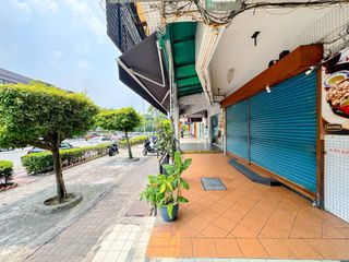 (Category: ) located in . Submitted by hafiz.kith.and.kin.realty (Listing ID 1466080960, Image 1). Description: .