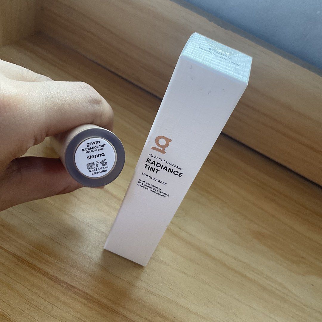 GRWM Radiance Tint in Sienna (Category: Makeup) located in Quezon City. Submitted by azelie.archives (Listing ID 1465980029, Image 2). Description: FS GRWM RADIANCE TINT IN SIENNA - Good as Brand New - Swatched Only - Bought in SM (Physical Store) - Bought Original Price (P399) - Comes with Box - RFS: wrong undertone.
