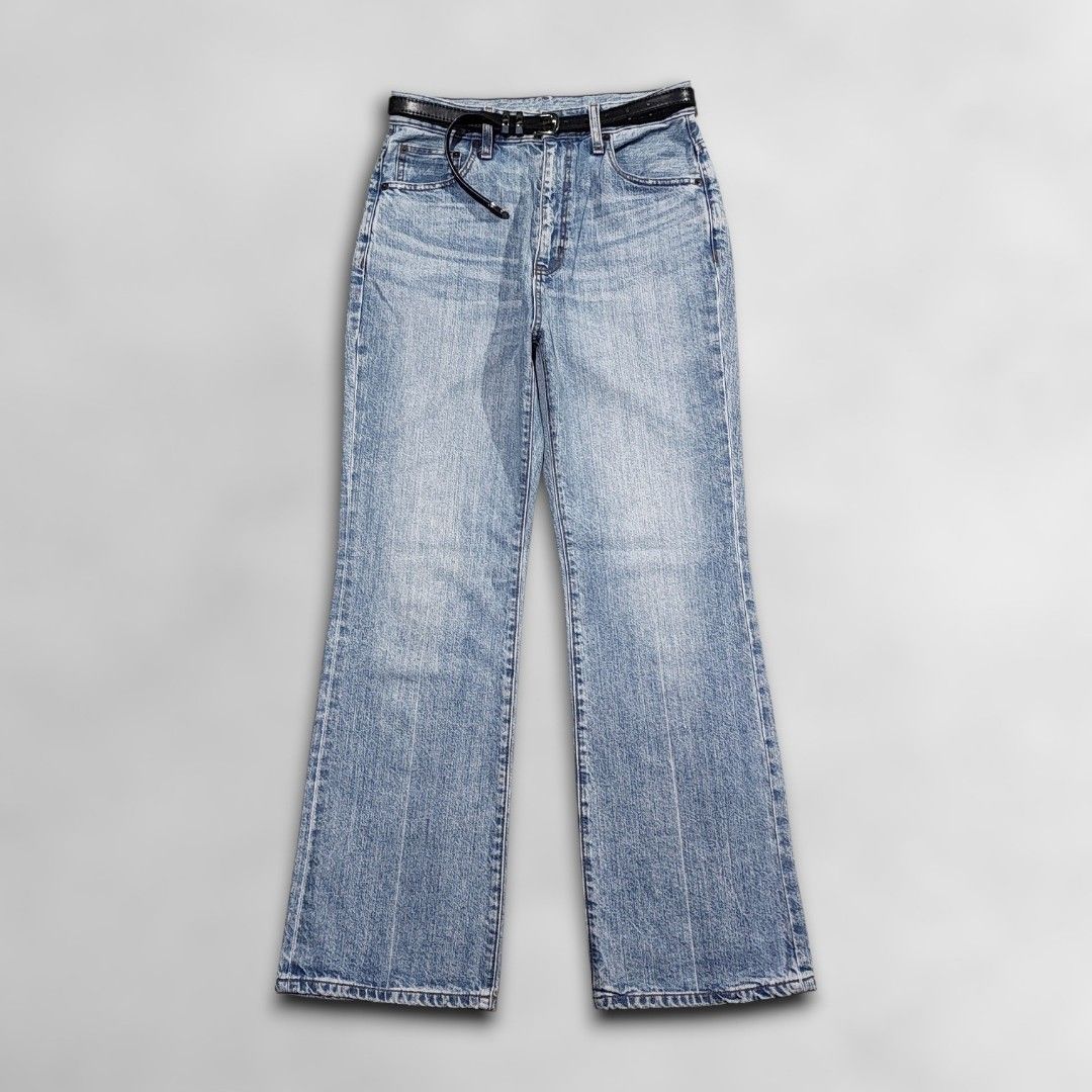 GU Light blue Denim Washed Bootcut Jeans (Category: Jeans) located in Iloilo. Submitted by zcedxalinax (Listing ID 1465393755, Image 1). Description: Dimensions (inches) Waist: 29- 30 (16inches) Length: 40 Thigh: 12 leg hole: 9.5 Excellent condition Hard Denim Issue: None 🟩 FIXED PRICE 🔵MOP: G CASH 🟥COURIER: J&T Express ❌NO CASH ON DELIVERY 📍 LOC: ILOILO CITY.