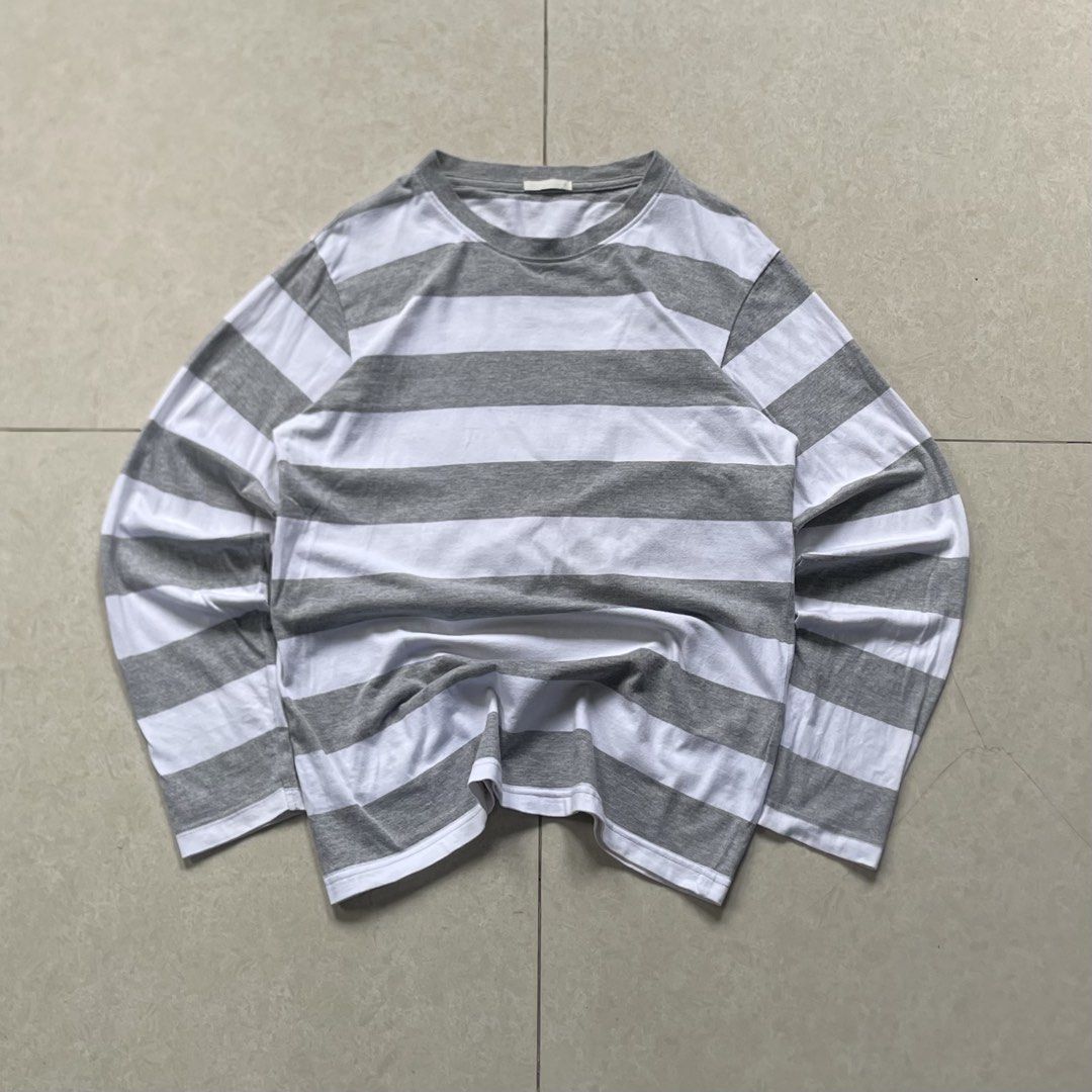 GU LONGSLEEVE STRIPE (Category: Activewear) located in Liloan. Submitted by retro_ken_finds (Listing ID 1465964864, Image 1). Description: (GU STRIPE LONGSLEEVE) 📐𝐌𝐞𝐚𝐬𝐮𝐫𝐞𝐦𝐞𝐧𝐭 ( 𝒊𝒏 𝒊𝒏𝒄𝒉𝒆𝒔 ) ᴡɪᴅᴛʜ: 18 | ʟᴇɴɢᴛʜ: 24/5 • ᴄᴏɴᴅɪᴛɪᴏɴ: 9/10 • ᴄᴏʟᴏʀ ʀᴀᴛᴇ: 9/10 _______________________________ 🅼🅸🅽🅴: 400.