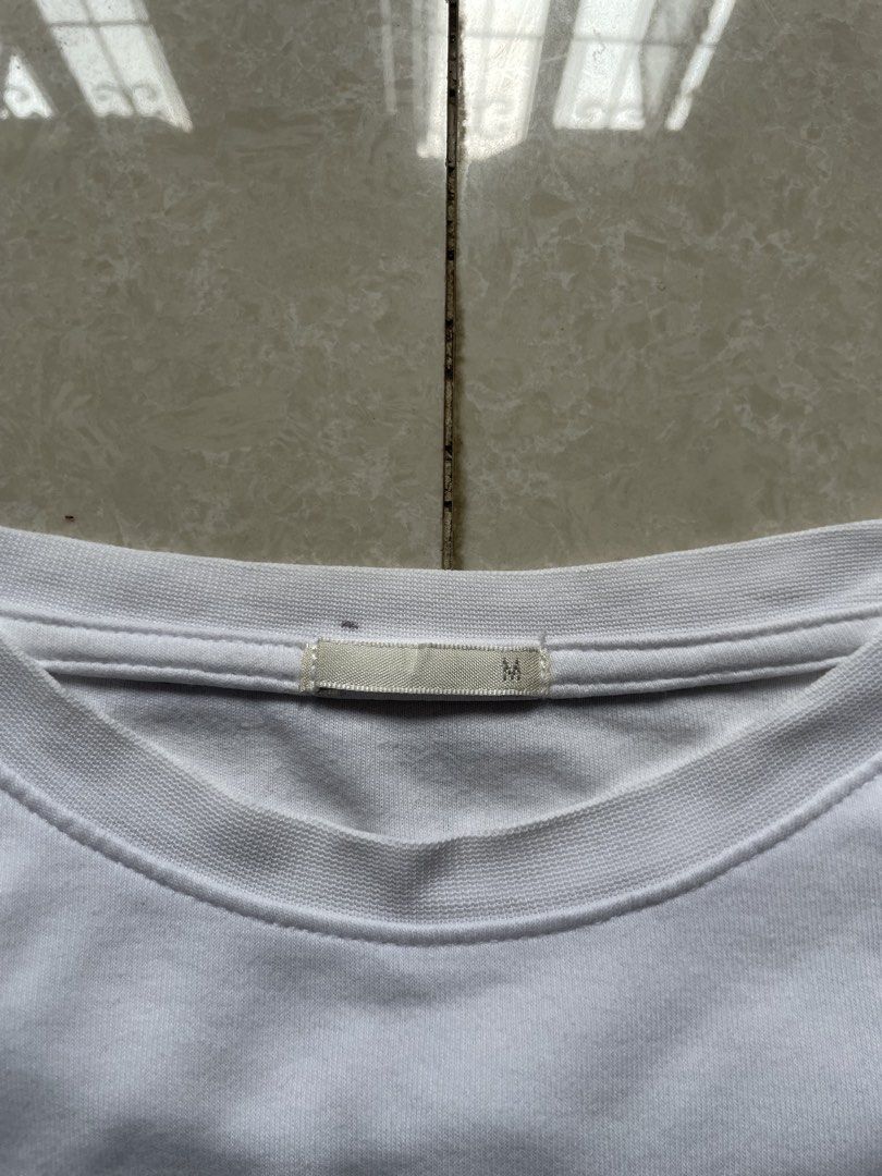 GU PLAIN WHITE LONGSLEEVE (Category: Activewear) located in Liloan. Submitted by retro_ken_finds (Listing ID 1465965013, Image 3). Description: (GU WHITE LONGSLEEVE) 📐𝐌𝐞𝐚𝐬𝐮𝐫𝐞𝐦𝐞𝐧𝐭 ( 𝒊𝒏 𝒊𝒏𝒄𝒉𝒆𝒔 ) ᴡɪᴅᴛʜ: 22 | ʟᴇɴɢᴛʜ: 24 • ᴄᴏɴᴅɪᴛɪᴏɴ: 9/10 • ᴄᴏʟᴏʀ ʀᴀᴛᴇ: 9/10 _______________________________ 🅼🅸🅽🅴: 450.